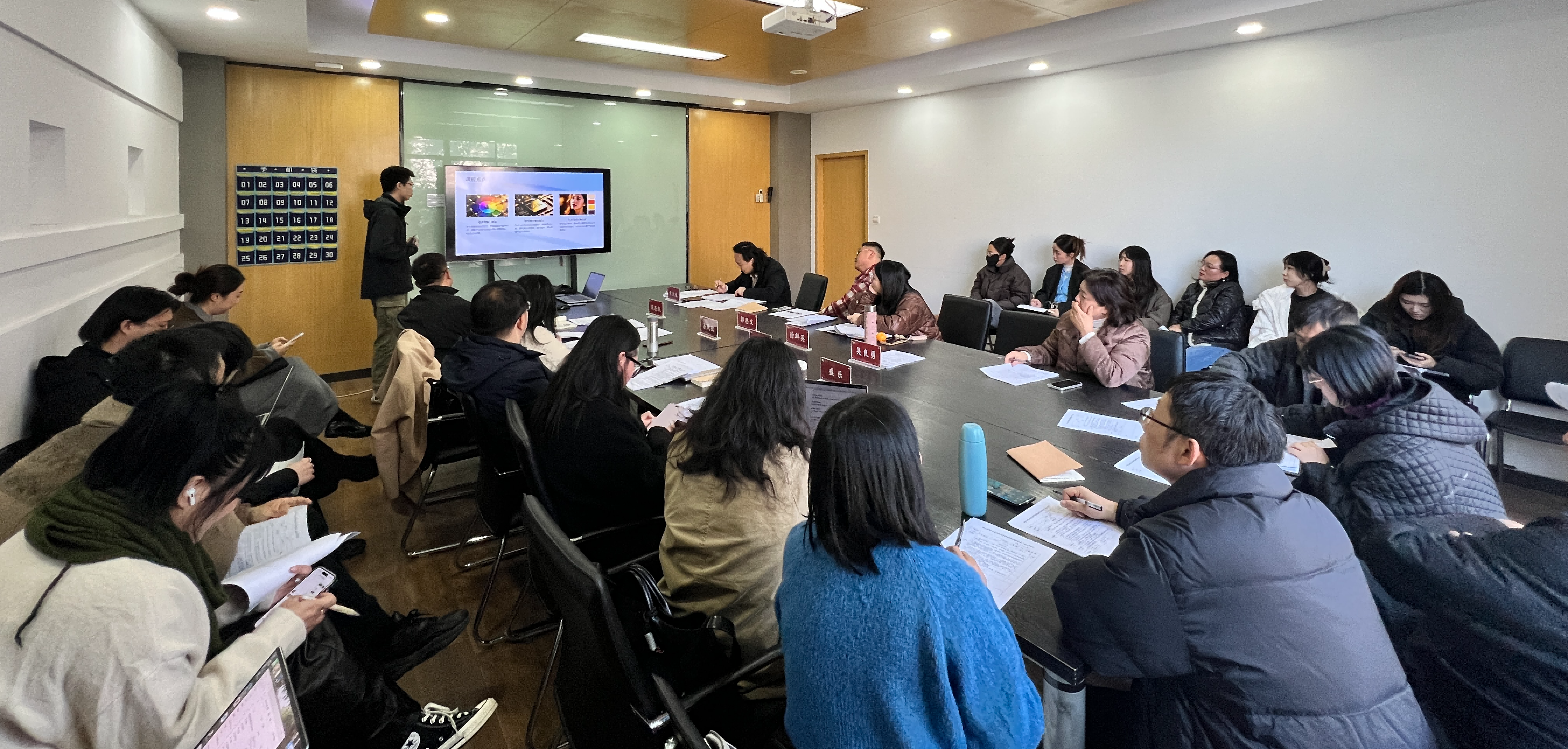 以赛促教展风采 深耕专业提质效
——数字媒体艺术设计专业教师参与创意设计学院优质课堂教学比赛